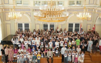 Nagrađeni najbolji učenici varaždinskih osnovnih škola za šk. g. 2024./2025.